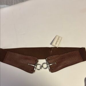 AMIEE LYNN NWTS BROWN FAUX LEATHER STRETCH BELT FITS UP TO XL SILVER HARDWARE